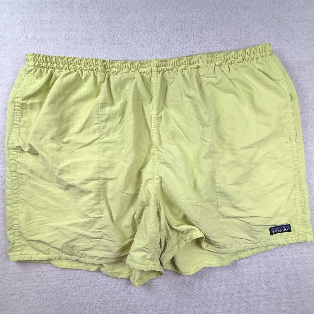 Patagonia Mens Baggies 5 Inseam Shorts XXL Green Yellow Nylon Mesh Liner